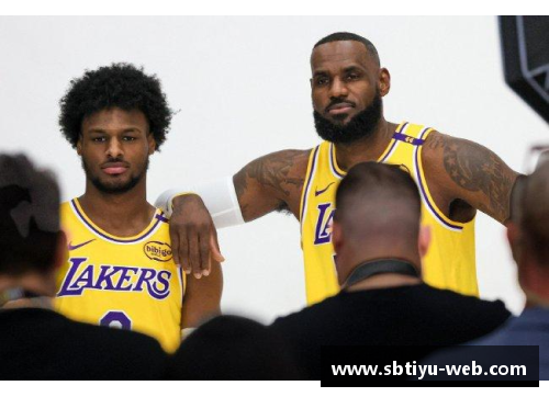 sb体育NBA震撼组合：戴维斯与詹姆斯的黄金时刻